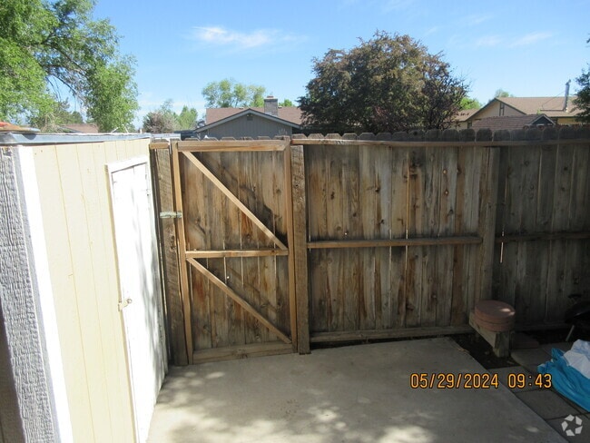 Building Photo - 1265 Redwood Cir Rental
