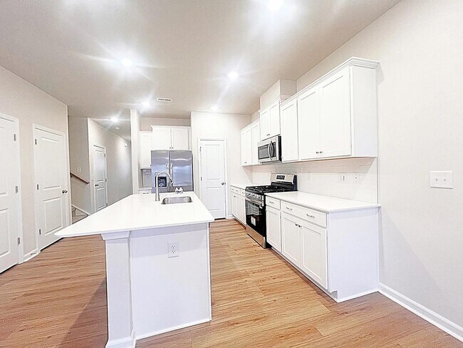 Photo - 5 Vine House Dr