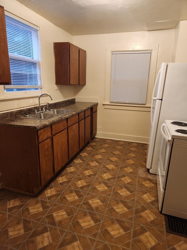 Photo - 2 BR Townhouse Near Saint Francis University