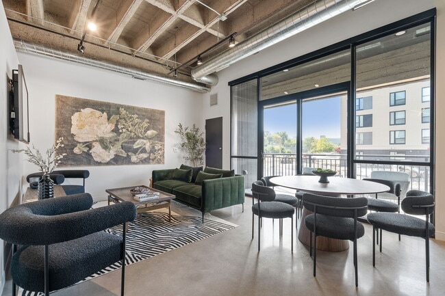 Photo - The Penhurst