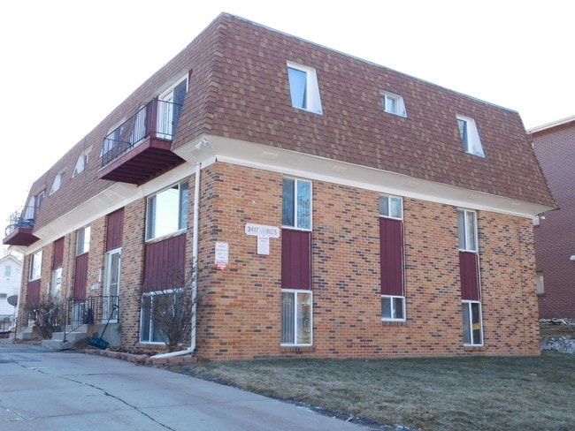 Photo - Fleetwood Apartments