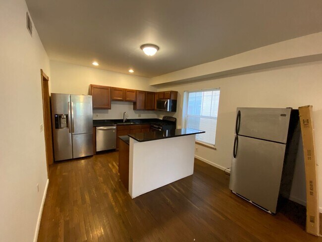 64-66 E 17th Ave