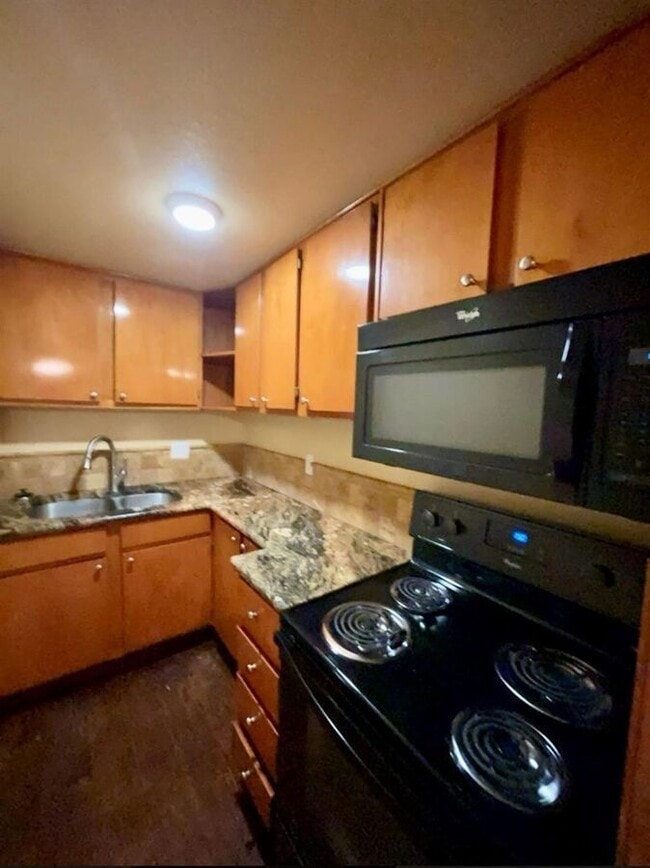 Photo - 625 Red Bud Lane-14 Unit 14