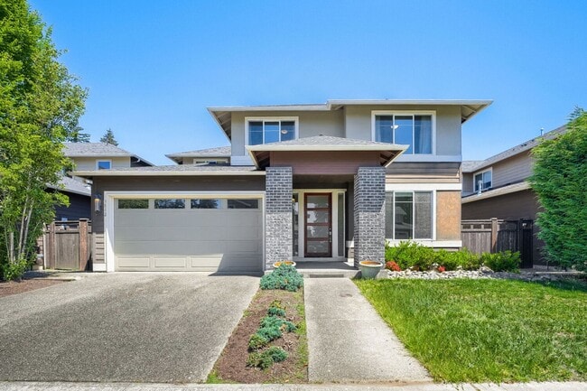 Building Photo - 4Bd/2.5Ba Renton Home