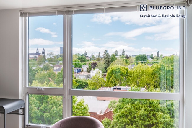 Photo - 2301 E Union St Unidad FL6-ID741