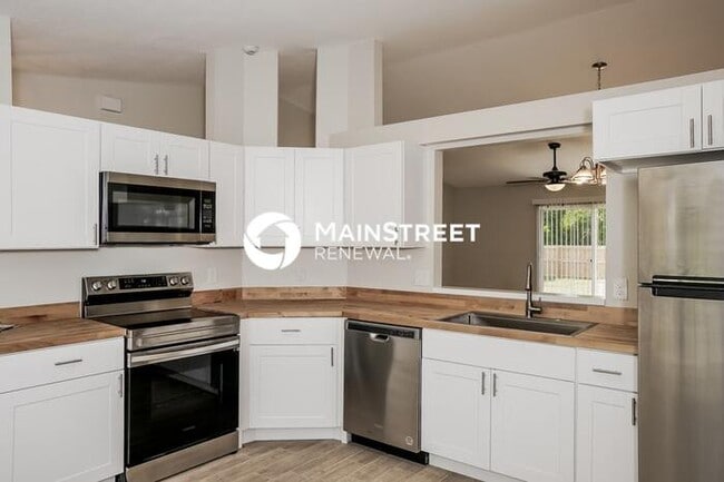Photo - 3 Bedroom Pet-Friendly Home in PALM BAY, FL with Main Street Renewal