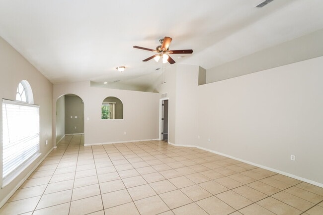 Photo - 17026 Ongar Ct