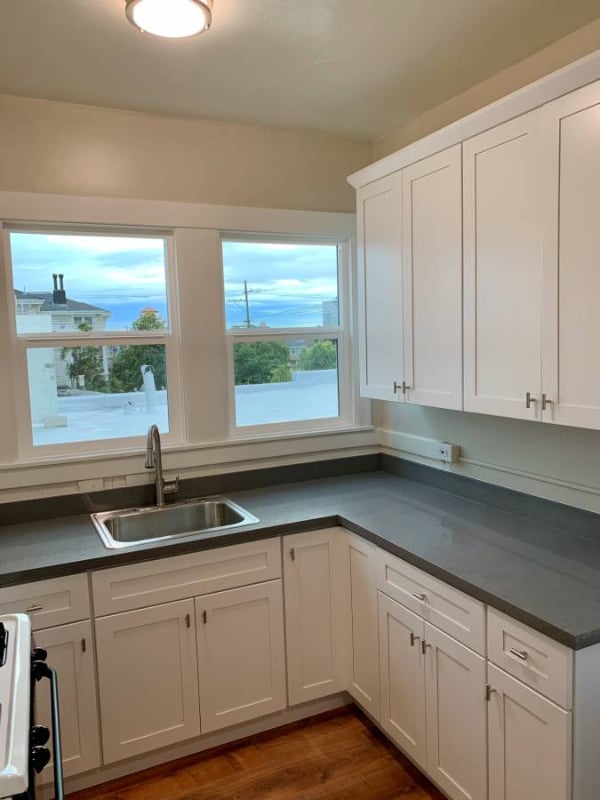 Photo - 1732 6th Ave Unidad 9