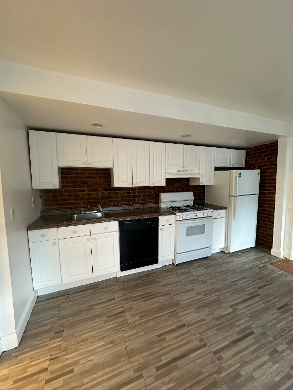 Photo - 15 Walker St Unit 4