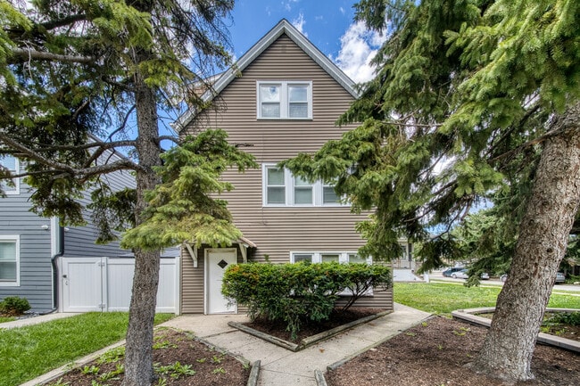 Photo - 5002 W Gunnison St Condo Unit 2