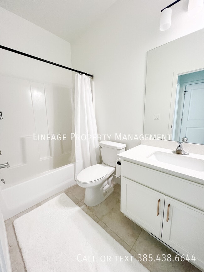 Photo - 543 S 1040 W