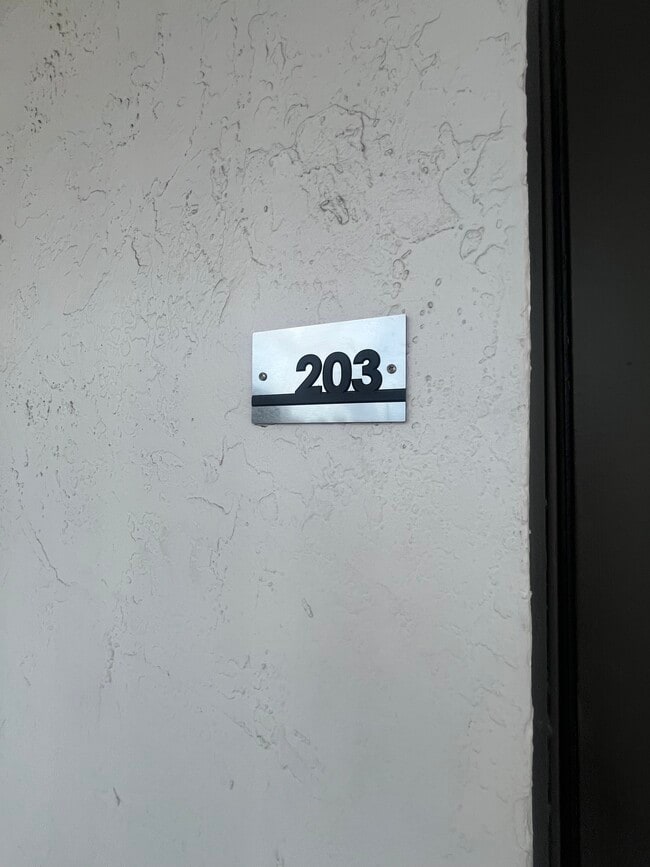 14170 SW 84th St Unit F203