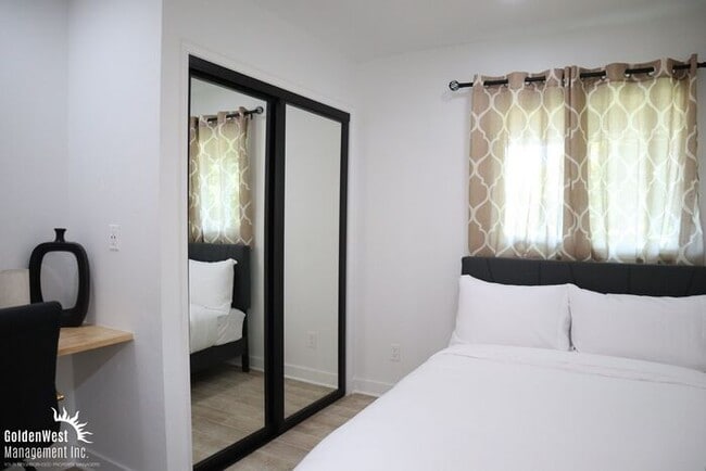 Photo - Charming 3Bdm 2Ba Home in the Heart of San...