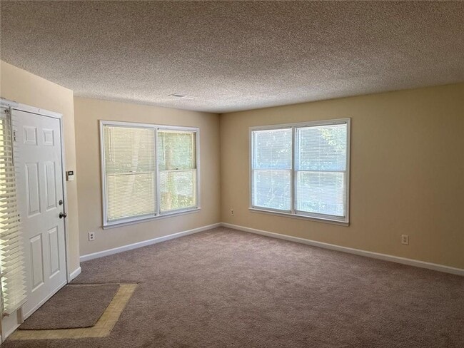 Photo - 1600 Oakpoint Dr SW Unit G