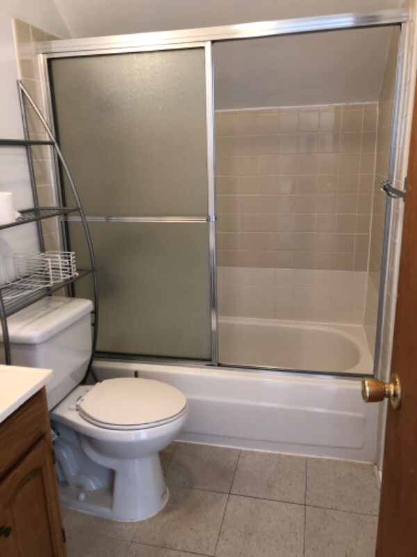 Photo - 2715 Benvenue Ave Unidad 6