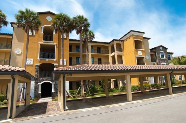 Photo - Available for immediate occupancy - 2BR/2BA Furnished Annual Condo available in Treviso Bay with ...