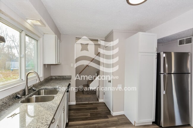 Photo - 32 Barcelona Ave