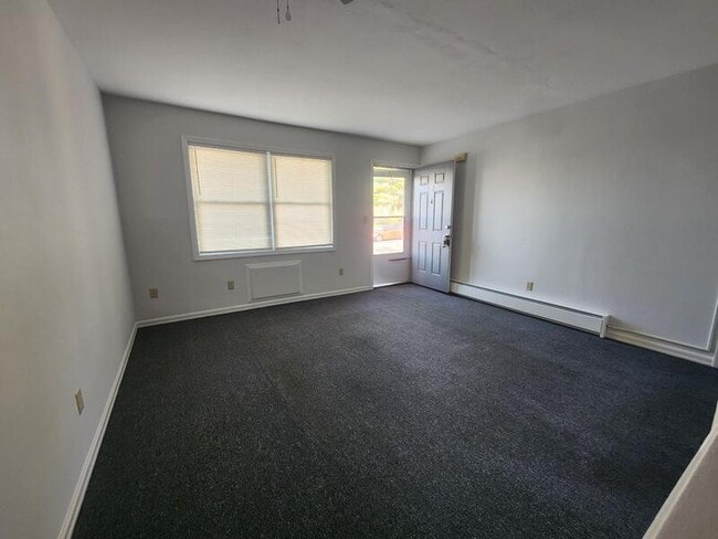 Photo - 9 Alexander Dr Unit J