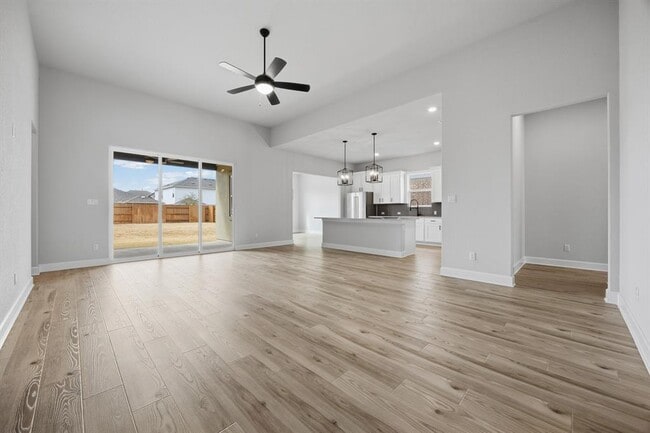 Photo - 114 Nandina Path