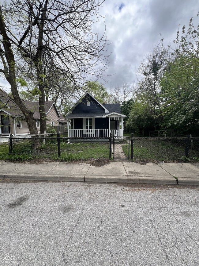 Building Photo - 3449 Boulevard Pl Rental