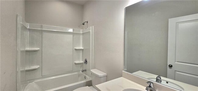3608 Hidden Valley Cir