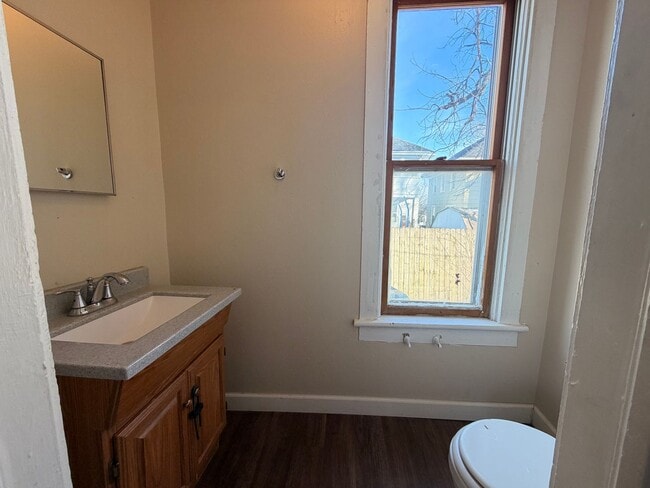 Photo - Cute 2 bed 1.5 baths house $750