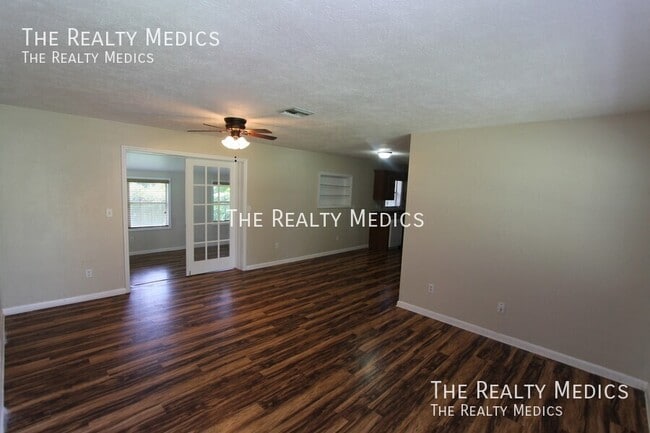 Photo - 1159 Fountainhead Dr