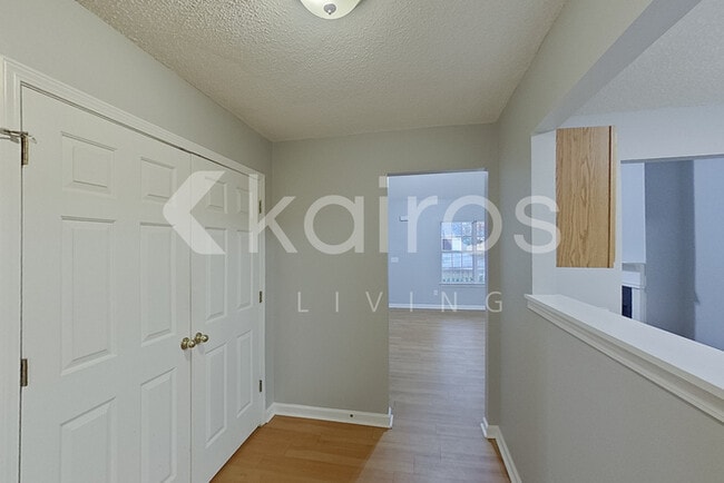 Photo - 1763 Park Ct