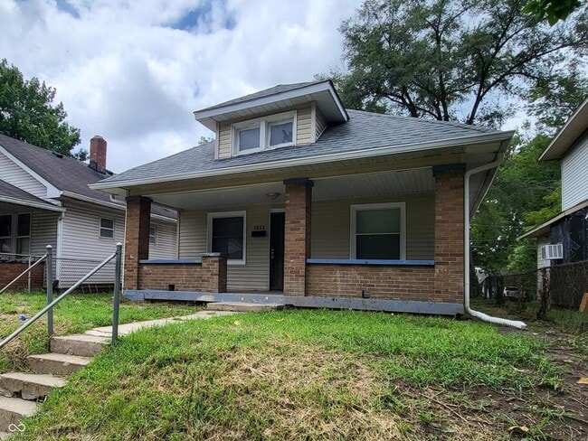 Photo - 2822 N Olney St