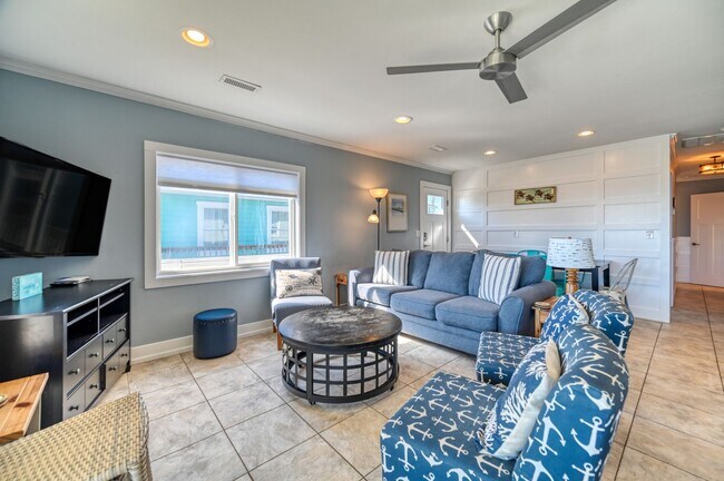 Photo - BEAUTIFUL,  FURNISHED OFF-SEASON BEACH RENTAL