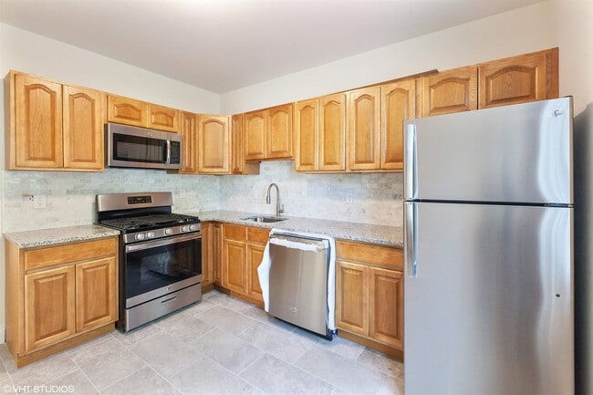 Photo - 86 Newman Ave