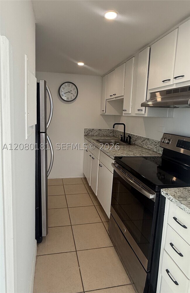 Photo - 7545 E Treasure Dr Unit 4I