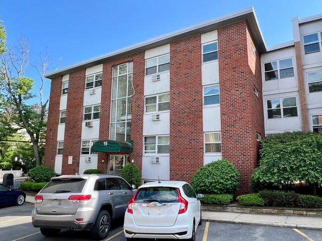 Photo - 27 Commonwealth Ave Apartamentos Unidad #1