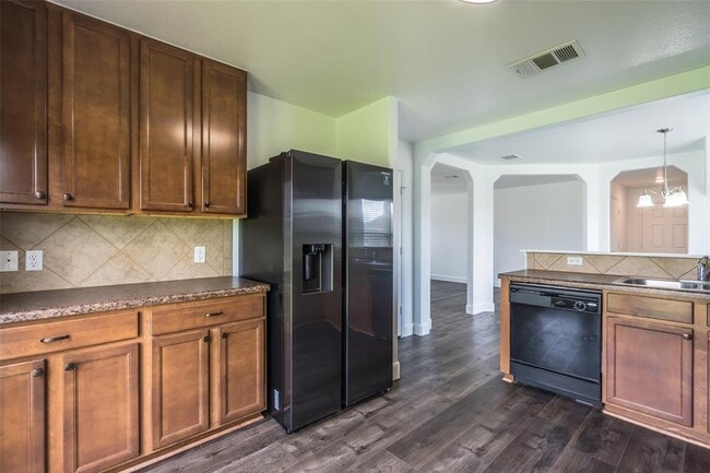 1013 Ranchero Rd