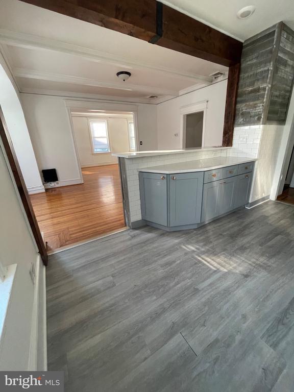 Photo - 114 Levering St
