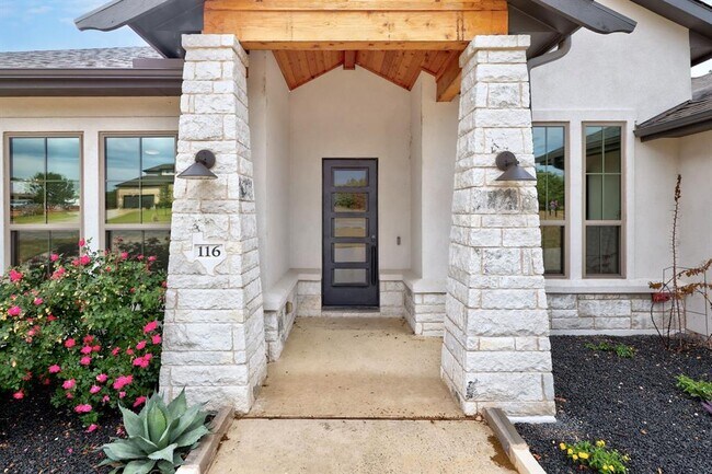 Photo - 116 Stardusty