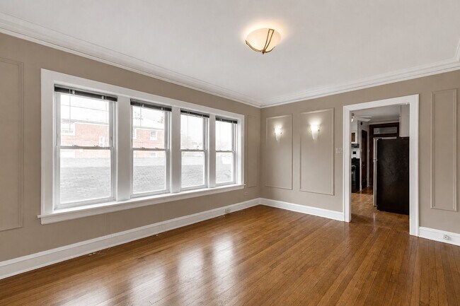 Photo - 727 Dobson St Unidad APT 2