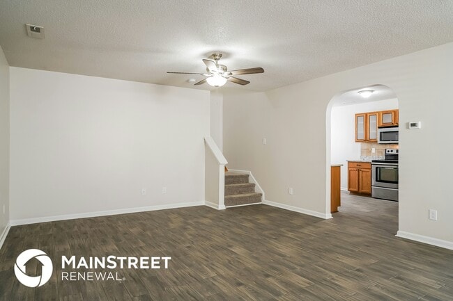 Photo - 60 Buckleigh Dr