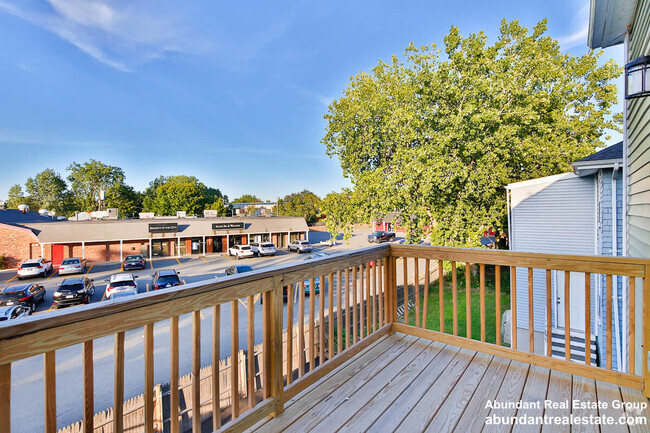 Building Photo - 27 1st St Unit 1 Rental