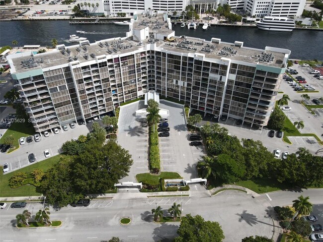 Photo - 400 Leslie Dr Unit 1105