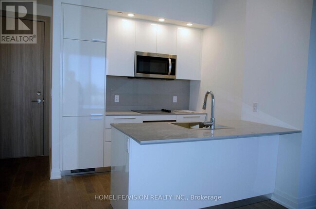 Photo - 75 Canterbury Pl Unité Ph607