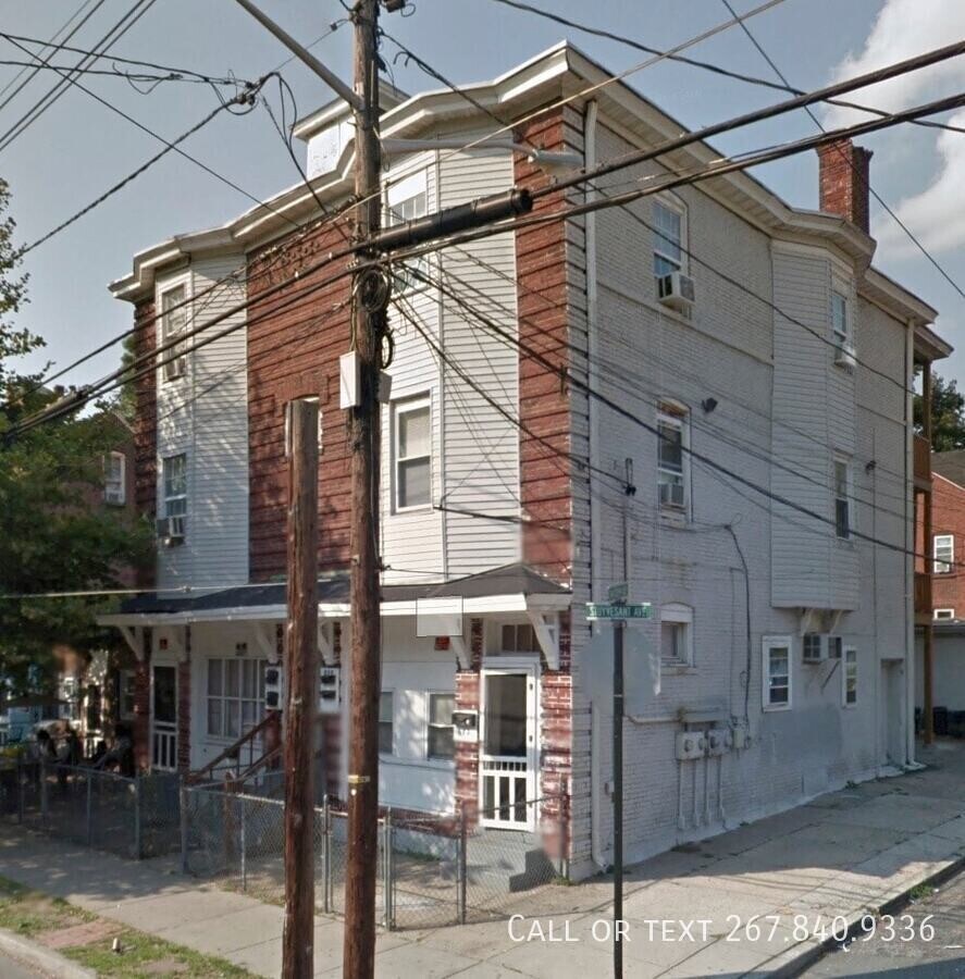 674-684 Stuyvesant Avenue , 13-15 Christop... - 674-684 Stuyvesant Avenue , 13-15 Christop... Apartment Unit 13-5