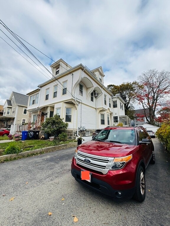 Photo - 165 Summer St Unidad 02