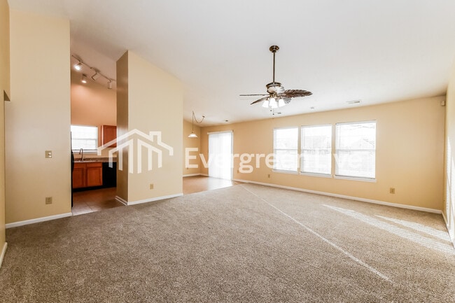 Photo - 3060 Hidden Pine Dr