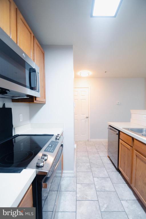 12222 Open View Ln Townhome For Rent in Kettering, MD