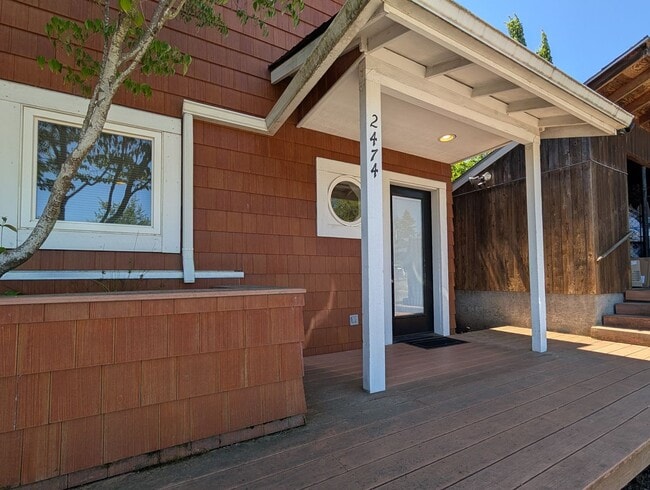 Photo - Beautiful 2-Bedroom, 2.5-Bath Condo Near Amazon Park!