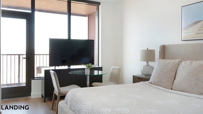 Photo - 632 Howard Rd SE Unidad 634