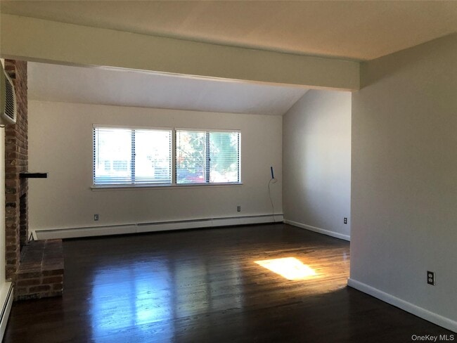 Photo - 39 B S Norwood Rd