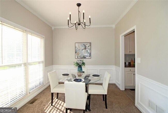 Photo - 1213 Kingsbury Ln
