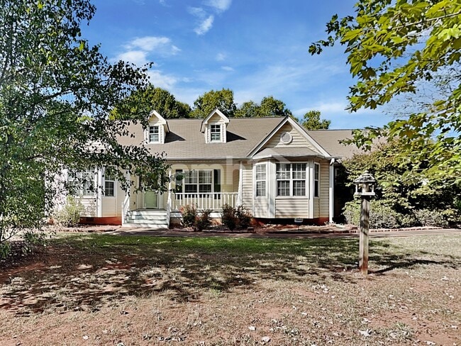 Building Photo - 310 Pleasant Grove Rd Rental